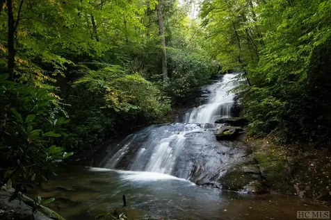 125 Outpost Trail Glenville NC 28736