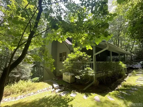 131 White Dogwood Court Sapphire NC 28774