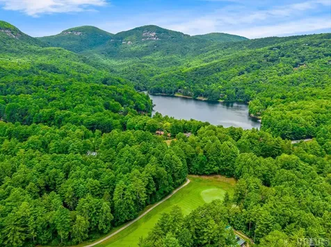 N 17 Mills Creek Trace Lake Toxaway NC 28747