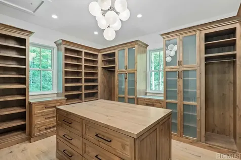 100 Farmhouse Trail Sapphire NC 28774