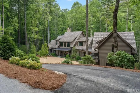 100 Farmhouse Trail Sapphire NC 28774