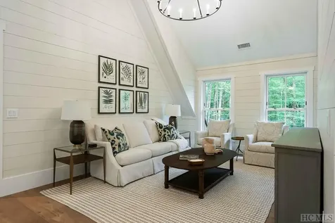 100 Farmhouse Trail Sapphire NC 28774