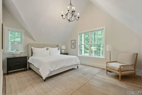 100 Farmhouse Trail Sapphire NC 28774