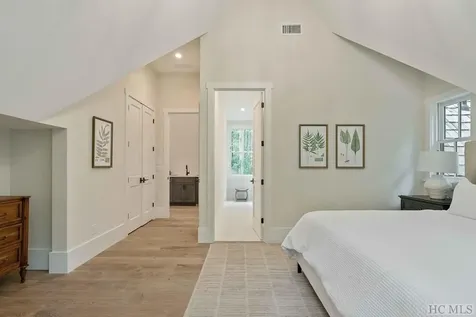 100 Farmhouse Trail Sapphire NC 28774