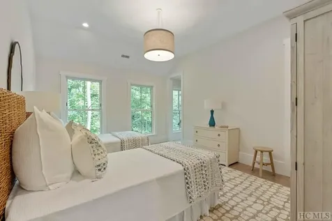 100 Farmhouse Trail Sapphire NC 28774