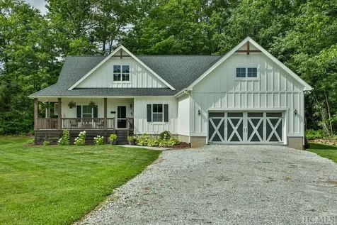 1569 Jodytown Road Cashiers NC 28717