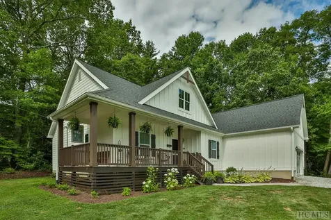 1569 Jodytown Road Cashiers NC 28717