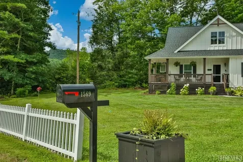 1569 Jodytown Road Cashiers NC 28717