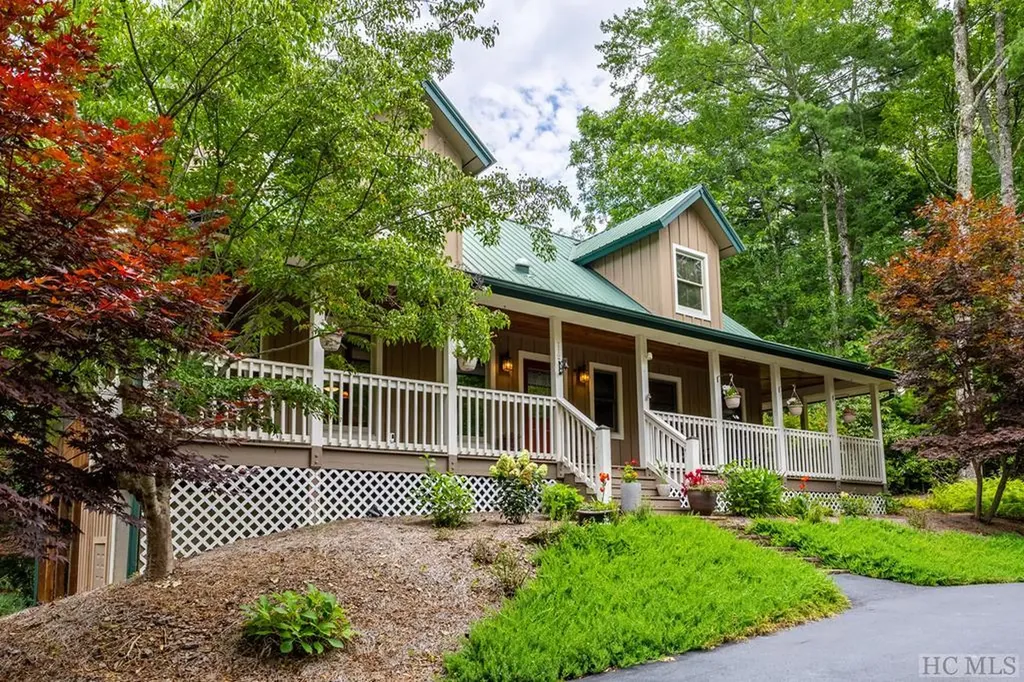 112 Lupton Road Sapphire NC 28774