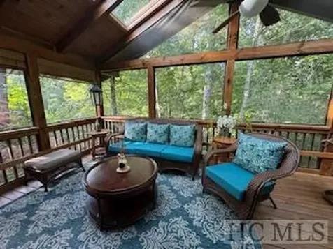 112 Lupton Road Sapphire NC 28774