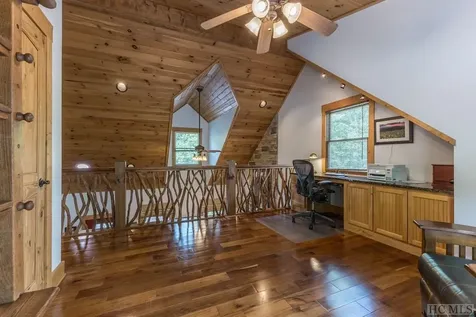112 Lupton Road Sapphire NC 28774