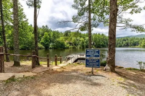 112 Lupton Road Sapphire NC 28774