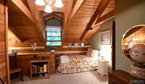 90 Laurel Heights Highlands NC 28741