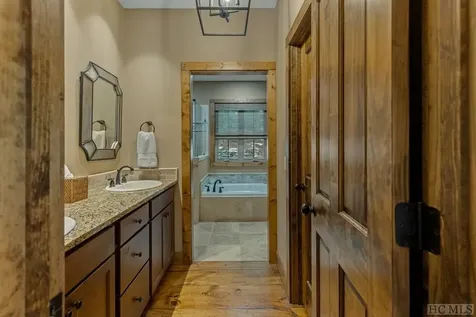 440 Buckberry S Sapphire NC 28774