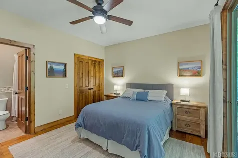 440 Buckberry S Sapphire NC 28774