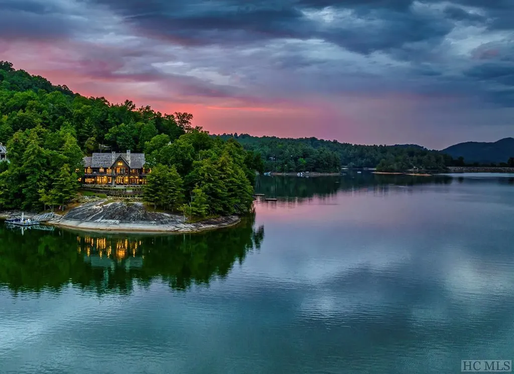56 Stone Pointe Lane Cullowhee NC 28723
