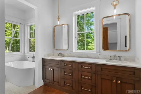 56 Stone Pointe Lane Cullowhee NC 28723