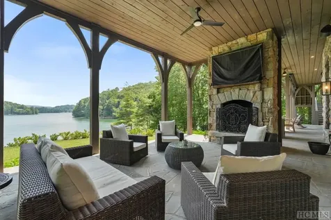 56 Stone Pointe Lane Cullowhee NC 28723