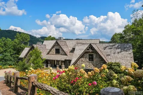 56 Stone Pointe Lane Cullowhee NC 28723