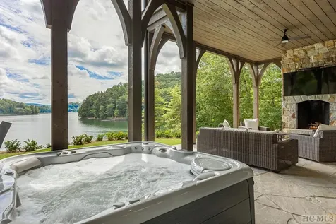 56 Stone Pointe Lane Cullowhee NC 28723