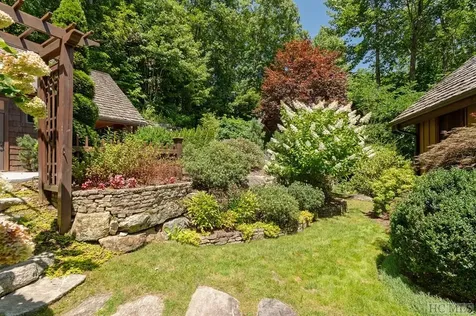80 Lower Cottage Lane Highlands NC 28741