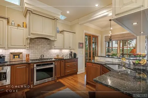 80 Lower Cottage Lane Highlands NC 28741