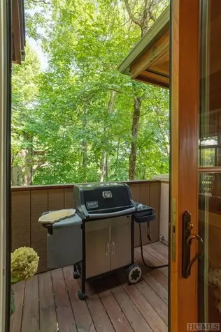 80 Lower Cottage Lane Highlands NC 28741