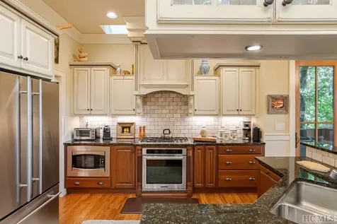 80 Lower Cottage Lane Highlands NC 28741