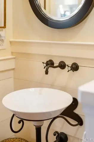 80 Lower Cottage Lane Highlands NC 28741