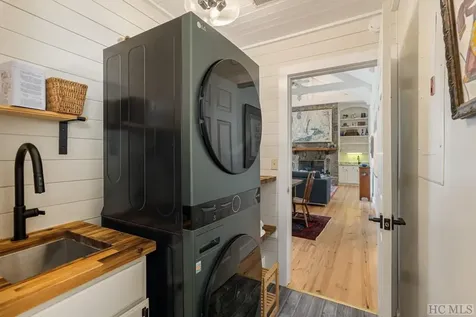 47 S Horseshoe Drive Sapphire NC 28774