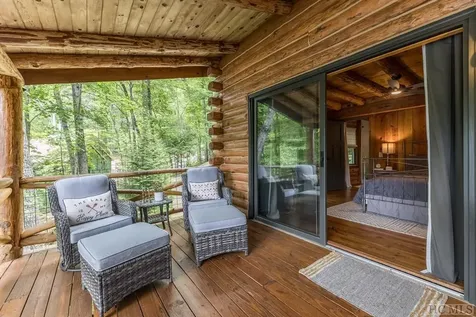 1049 Glenshore Drive Cullowhee NC 28723