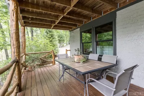 1049 Glenshore Drive Cullowhee NC 28723