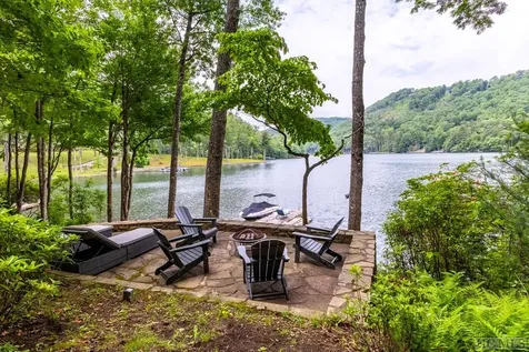 1049 Glenshore Drive Cullowhee NC 28723