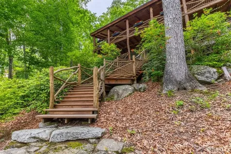 1049 Glenshore Drive Cullowhee NC 28723