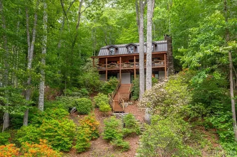 1049 Glenshore Drive Cullowhee NC 28723