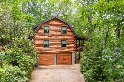 1049 Glenshore Drive Cullowhee NC 28723