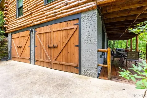 1049 Glenshore Drive Cullowhee NC 28723