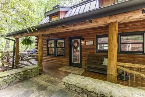 1049 Glenshore Drive Cullowhee NC 28723