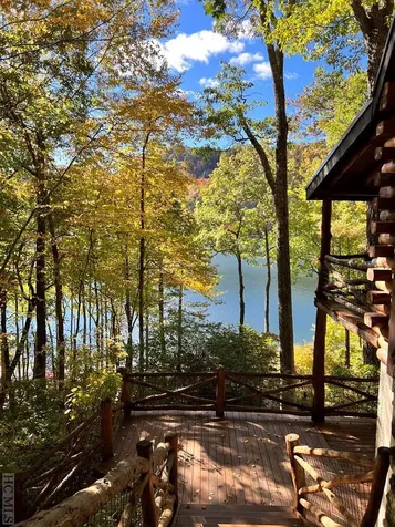 1049 Glenshore Drive Cullowhee NC 28723