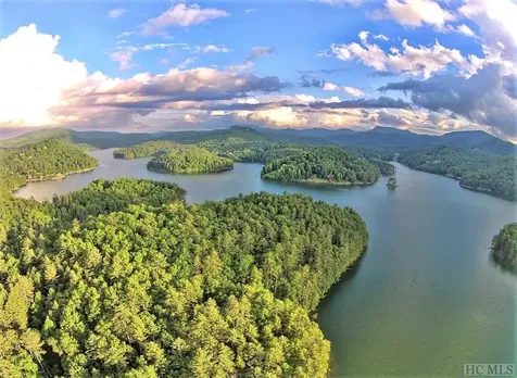 1049 Glenshore Drive Cullowhee NC 28723