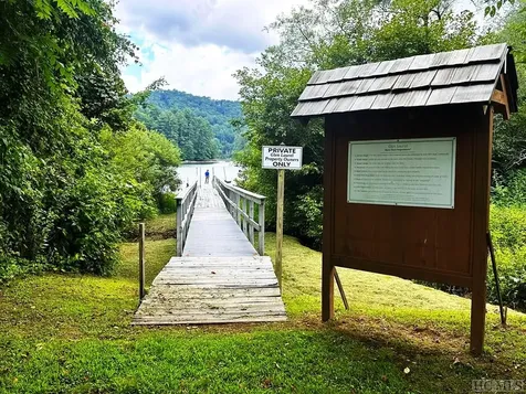 17 Glen Laurel Circle Cullowhee NC 28723