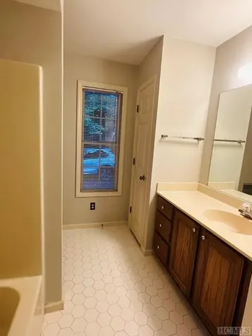 176 Hemlock Woods Drive Highlands NC 28741