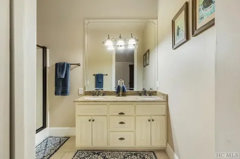 111B Rue-de-provence Glenville NC 28736