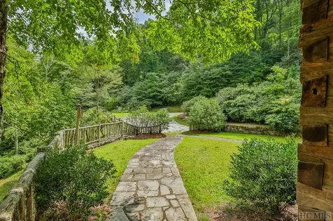 1124 Billy Cabin Road Highlands NC 28741