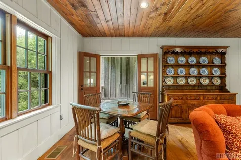 1124 Billy Cabin Road Highlands NC 28741