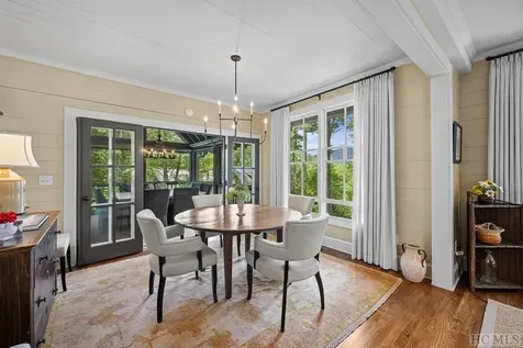 59 Wicket Way Cashiers NC 28717