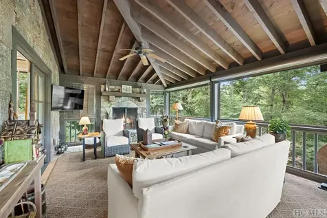 59 Wicket Way Cashiers NC 28717