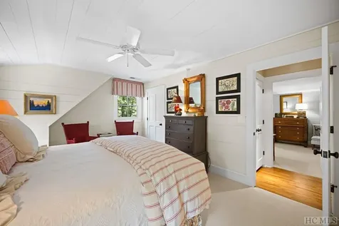 59 Wicket Way Cashiers NC 28717