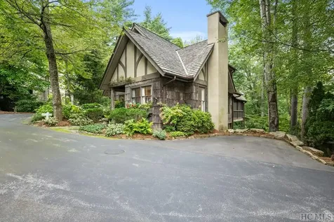 59 Wicket Way Cashiers NC 28717