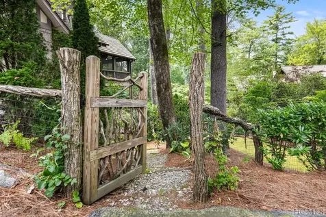 59 Wicket Way Cashiers NC 28717